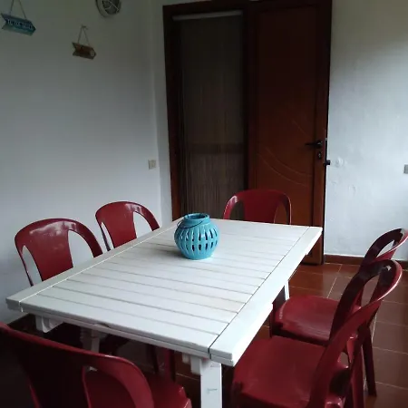 Casa - Pinus Village Casa Margherita A Pula-chia - A 350 M A Piedi Dalla Piu Vicina, A 5 Minuti In Auto Dalle Spiagge Di Chia Ed A 15 Minuti In Auto Dalla Splendida Di Tuerredda *