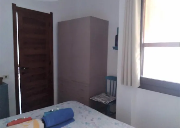 度假居 Casa - Pinus Village Casa Margherita A Pula-chia - A 350 M A Piedi Dalla Piu Vicina, A 5 Minuti In Auto Dalle Spiagge Di Chia Ed A 15 Minuti In Auto Dalla Splendida Di Tuerredda 福特村