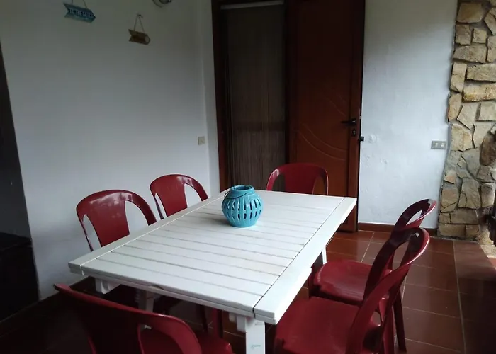 Casa - Pinus Village Casa Margherita A Pula-chia - A 350 M A Piedi Dalla Piu Vicina, A 5 Minuti In Auto Dalle Spiagge Di Chia Ed A 15 Minuti In Auto Dalla Splendida Di Tuerredda *